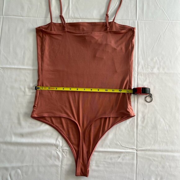 Express Ladies Body Contour Bodysuit Dusty Pink NWT Size XS - Picture 4 of 10